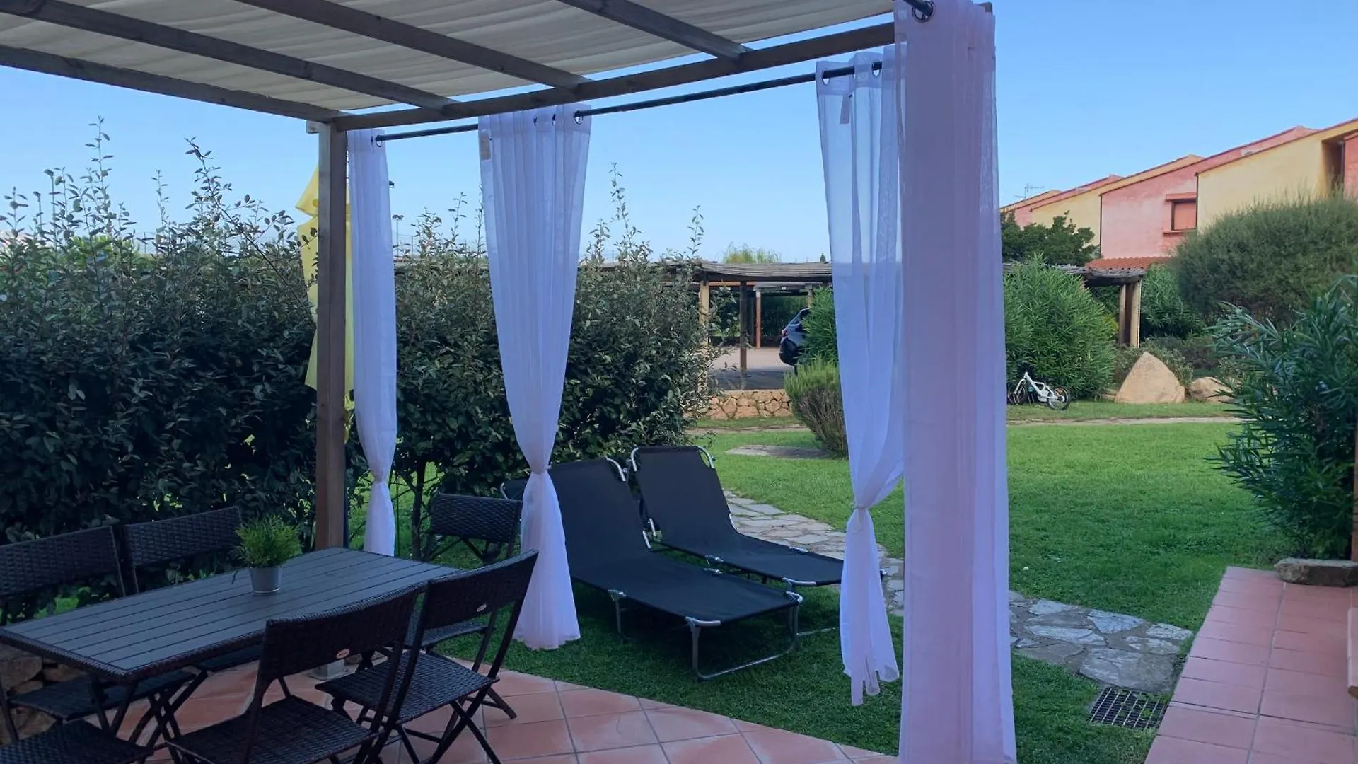 Nyaraló Casa Smeralda: Con Giardino E Vicino Al Mare Punta Molara Olaszország